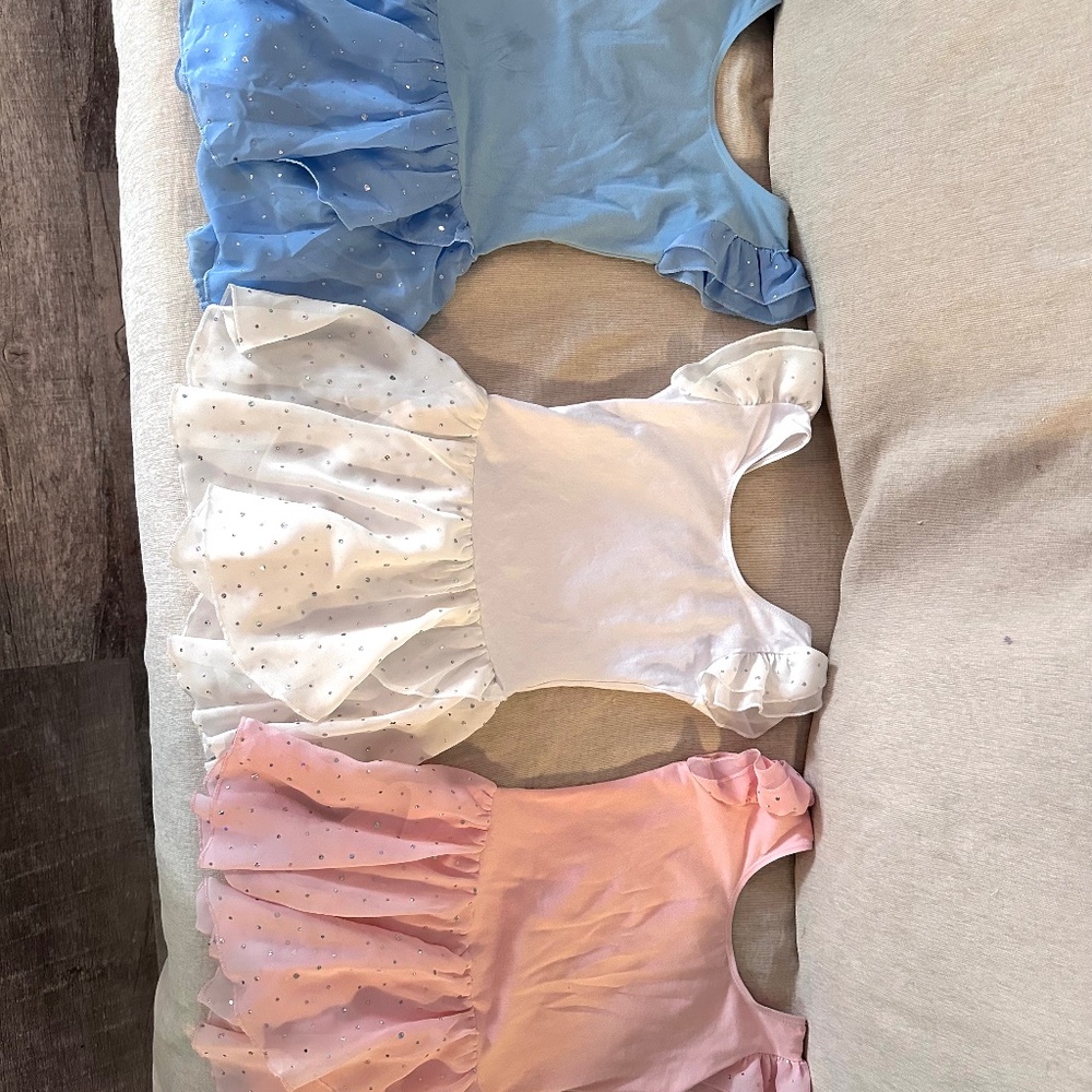 3 girls dance leotards